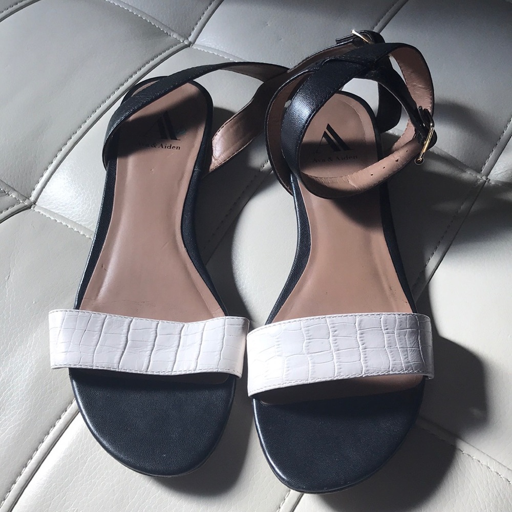 Ava & Aiden | black and white sandals